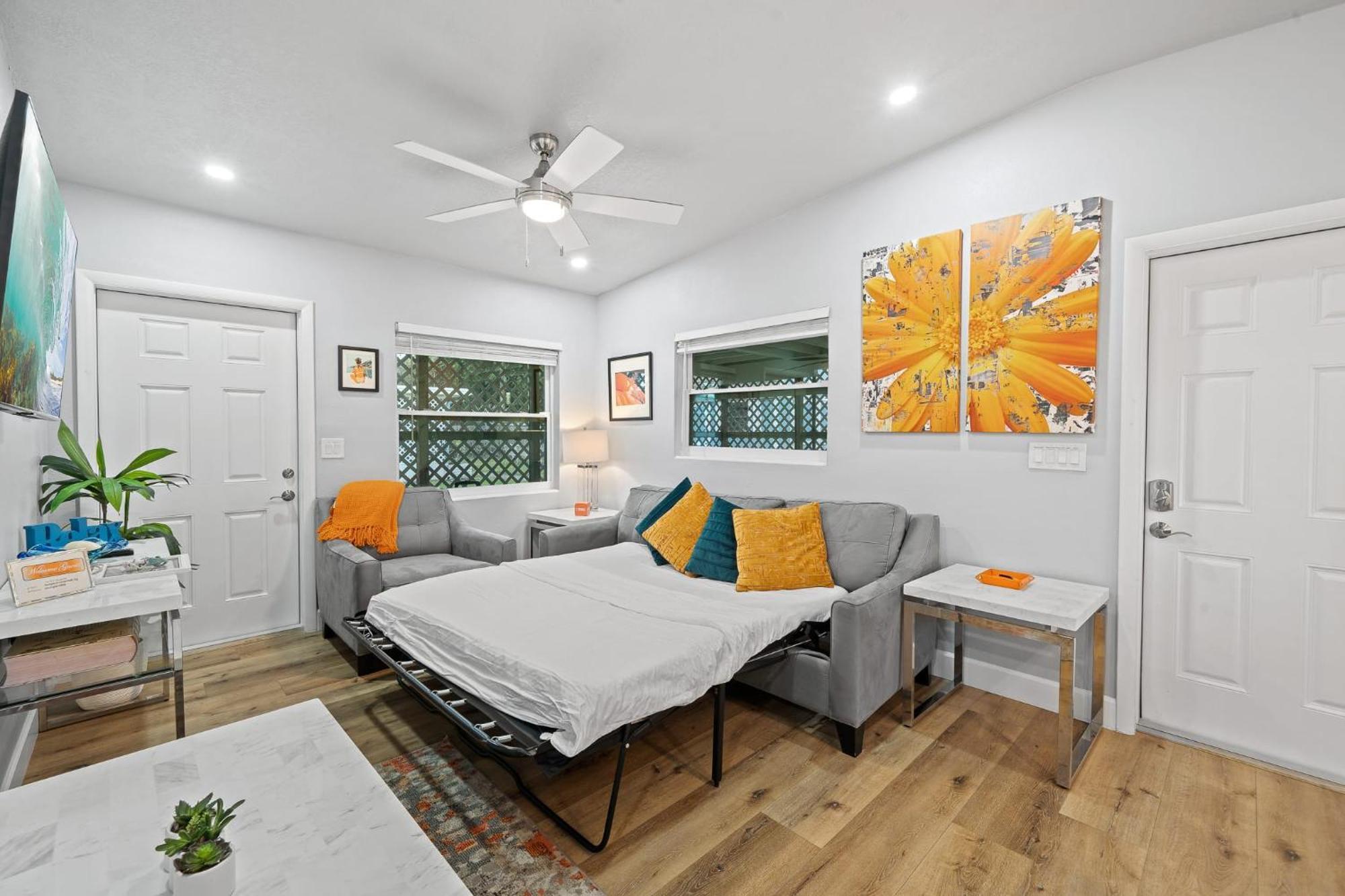 Midtown Cottage - In The Heart Of Cocoa Beach Zewnętrze zdjęcie