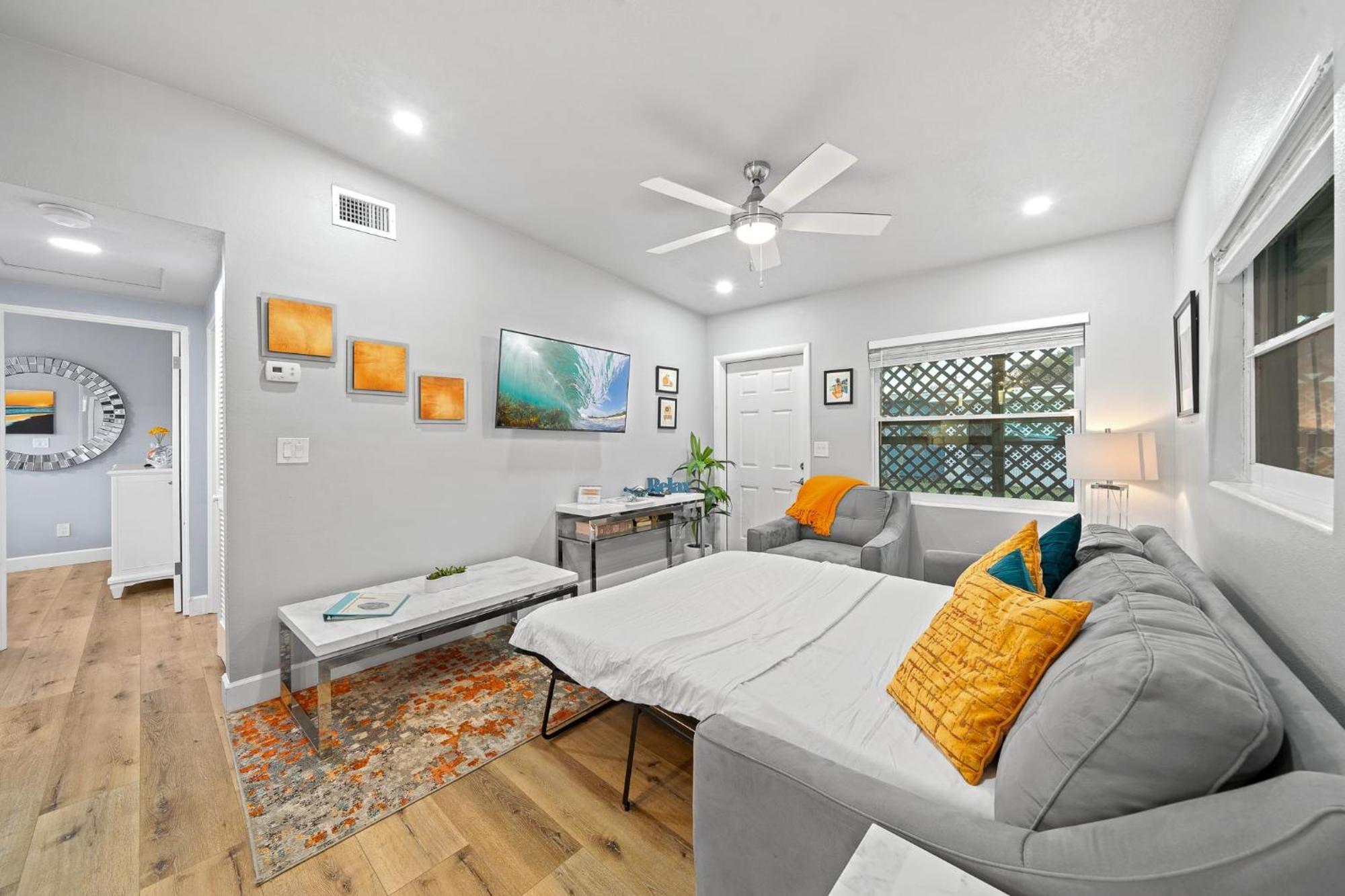 Midtown Cottage - In The Heart Of Cocoa Beach Zewnętrze zdjęcie